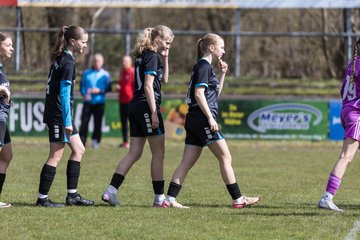 Bild 59 - wBJ VfL Pinneberg - Waldd�rfer SV : Ergebnis: 5:0